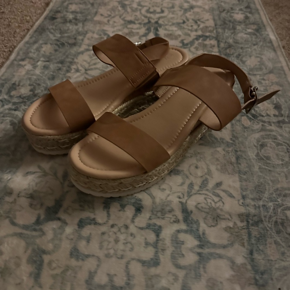 Tan Platform Sandals - Picture 2 of 2